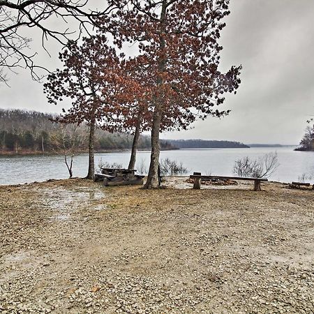 Rustic Stockton Lake Cabin Half Mile To Boat Ramp! Eksteriør bilde