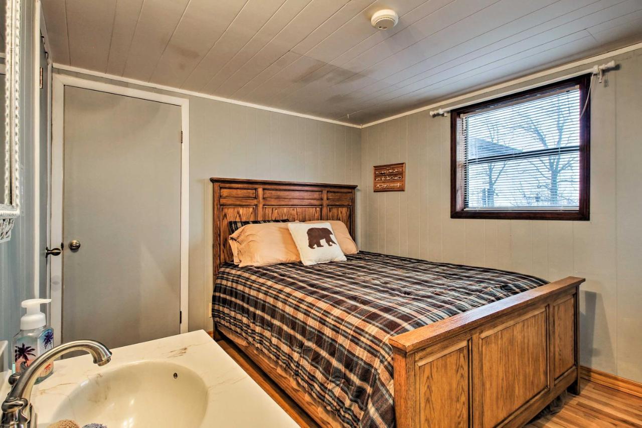 Rustic Stockton Lake Cabin Half Mile To Boat Ramp! Eksteriør bilde