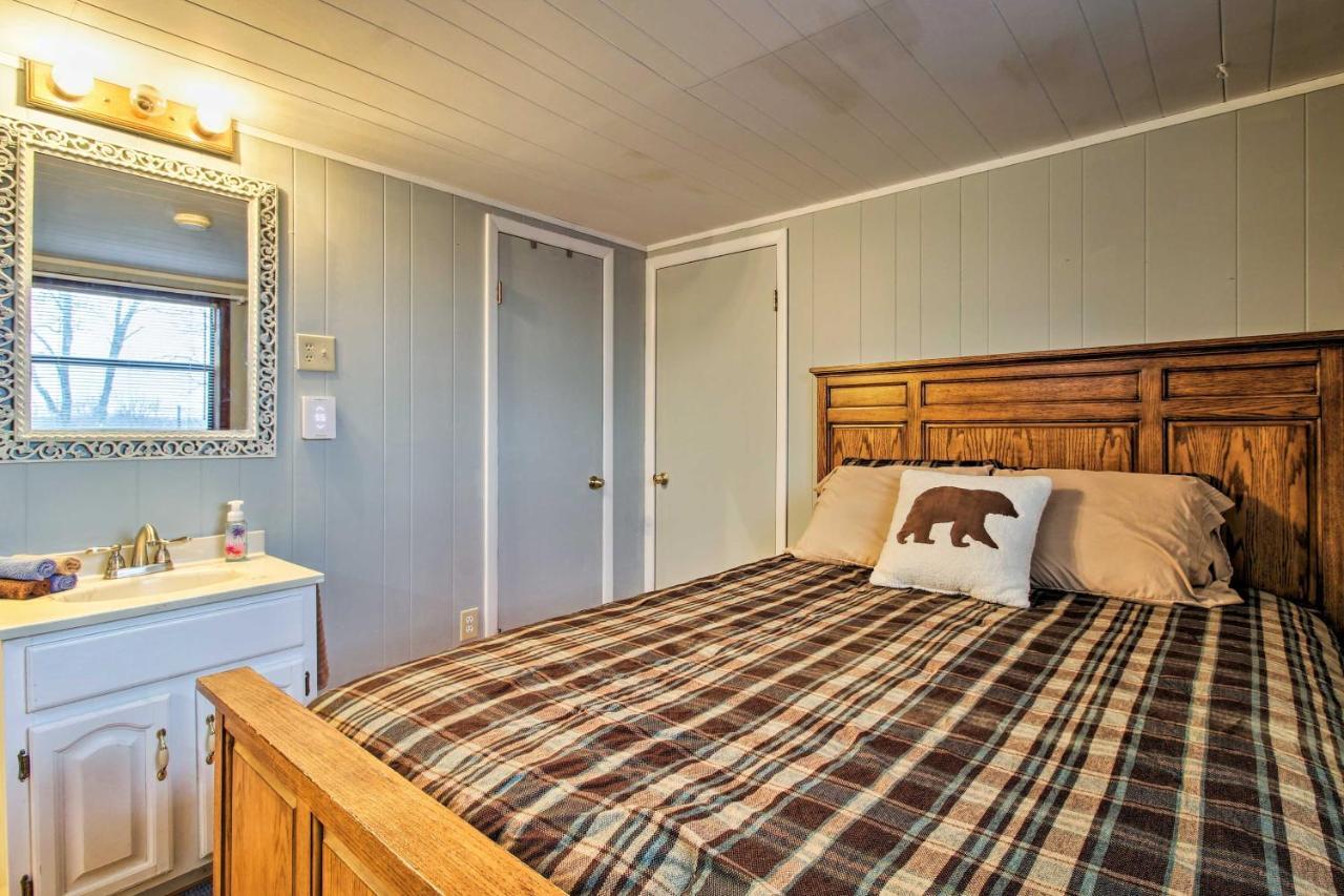 Rustic Stockton Lake Cabin Half Mile To Boat Ramp! Eksteriør bilde